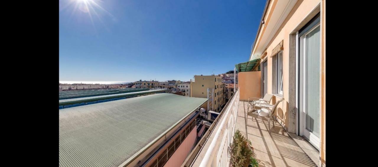 Appartamento via volta Sanremo Esterno foto